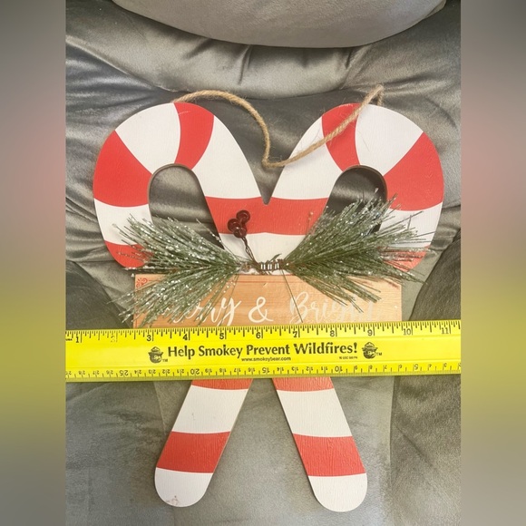Festive Candy Cane Wall Decor with Greenery - Picture 4 of 4